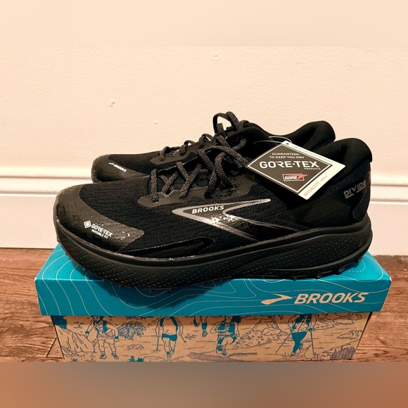 Brooks Other - Brooks Men's Black Gore-Tex Athletic Shoes - DIVIDE 5 GTX - Size 10